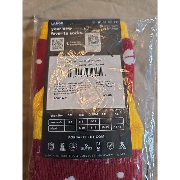 For Bare Feet FBF Holiday Tree Trojans Crew Socks Red/Yellow Men's LARGE 10-13 - Picture 3 of 3
